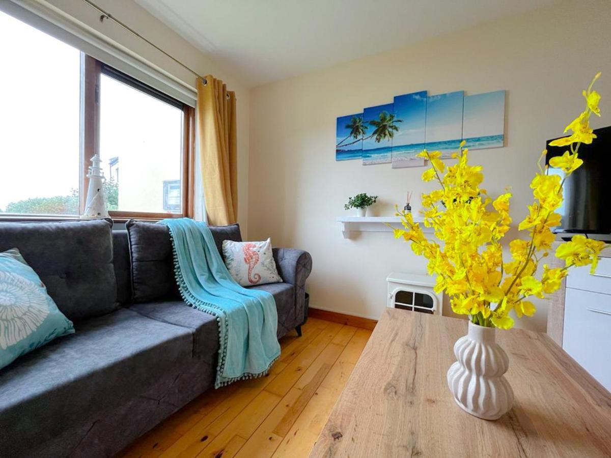Summer Breeze: Cozy Family In Youghal's Heart Villa